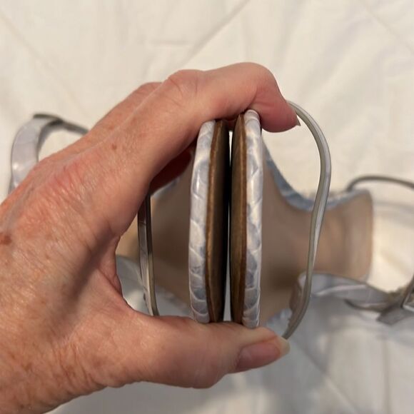 Bleecker & Bond Zagora size 8.5 Ice blue grey croc strappy sandals GUC No box - Picture 6 of 14